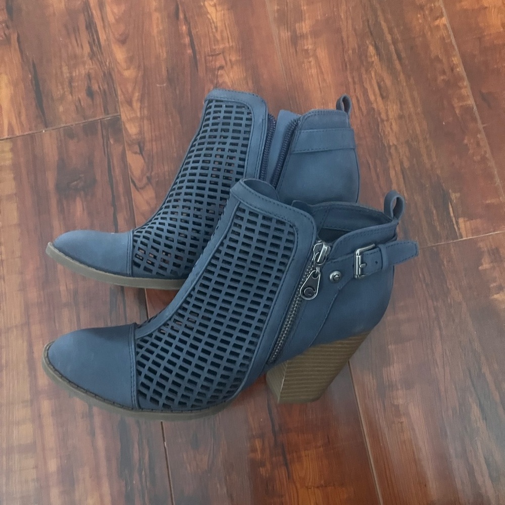 G by Guess Blue Ankle Booties with Chunky Heel and Cut-Out Design